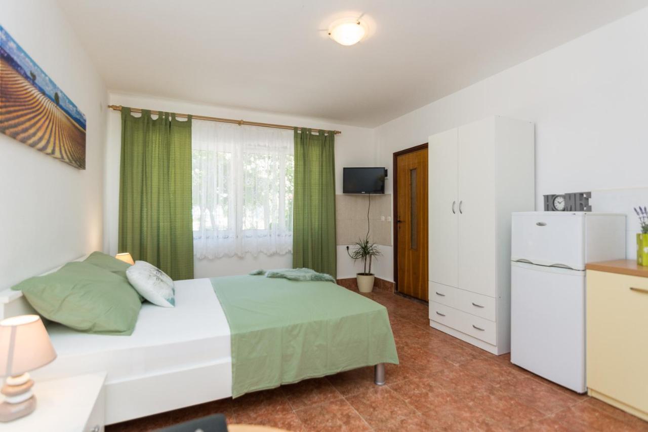 Apartments Marko Sukosan Ngoại thất bức ảnh