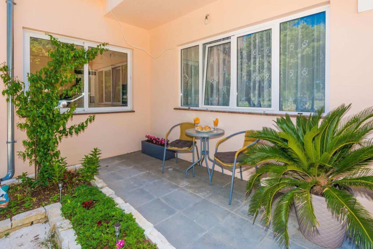 Apartments Marko Sukosan Ngoại thất bức ảnh